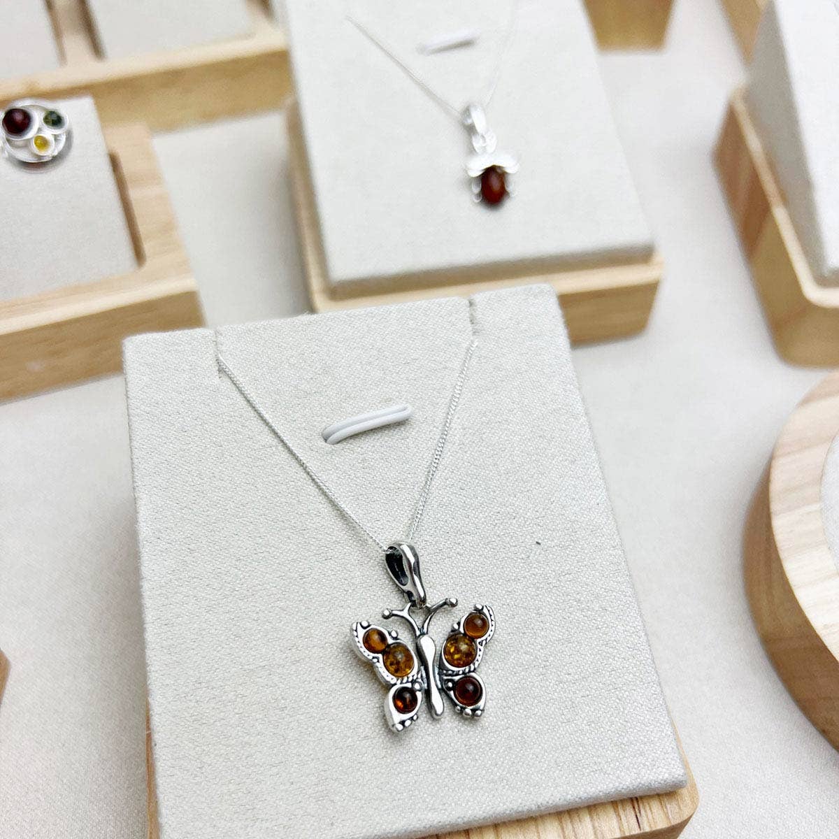 SilverAmber Jewellery - 925 Sterling Silver & Genuine Baltic Amber Jewellery Starter Pack - SP1