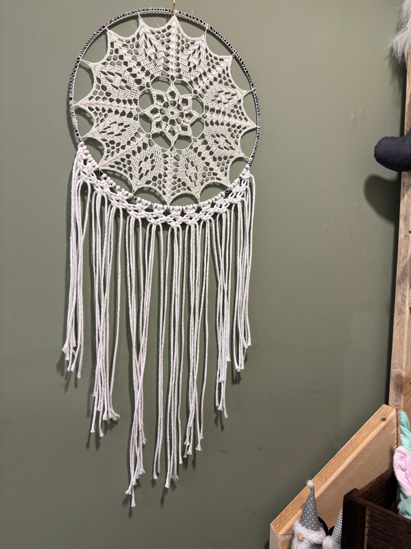 Handmade Crochet Dreamcatcher – White Mandala Wall Hanging (30cm)