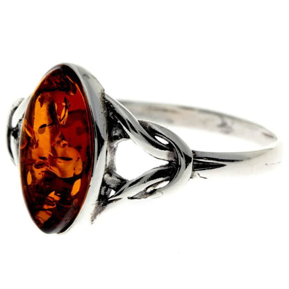 Sterling Silver Celtic Amber Ring – Oval Baltic Amber (Cognac or Green) | Celtic Knot Design