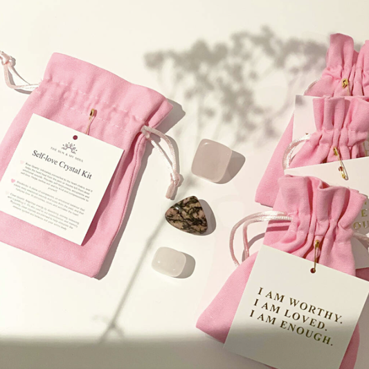 The Sun & My Soul Bath Bomb Soak Wellness Gifts - Self Love Crystals Gift⎜Rose Quartz, Clear Quartz, Rhodonite