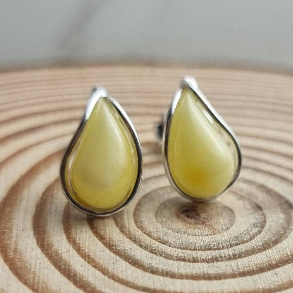 SilverAmber Jewellery - 925 Sterling Silver & Baltic Amber Modern Teardrop Studs Earrings - G029S