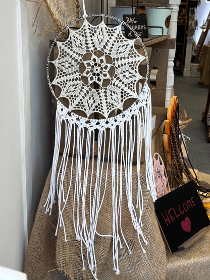 Handmade Crochet Dreamcatcher – White Mandala Wall Hanging (30cm)