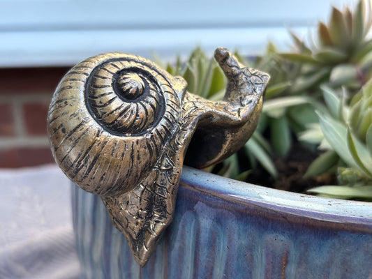 Bronze Snail Plant Pot Pal - Quirky Garden Friend for Pots & Planters